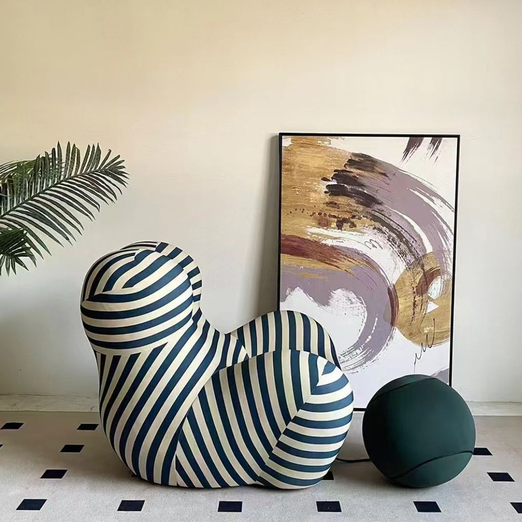 Shaped Single Couch with Round Ottoman