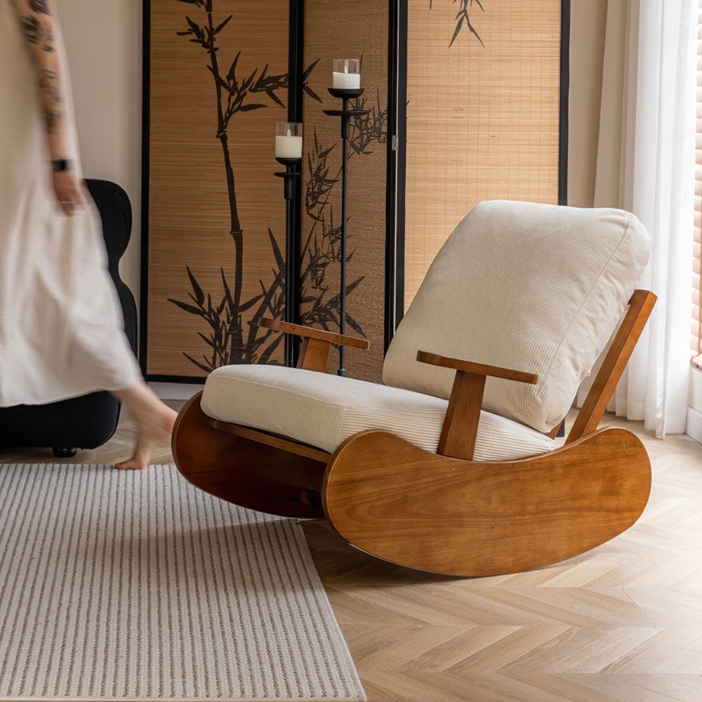 Vintage-Inspired Movable Single Lounge Chair for Living Room