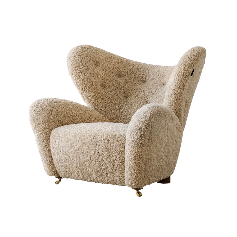 Vintage-Inspired Movable Single Lounge Chair for Living Room