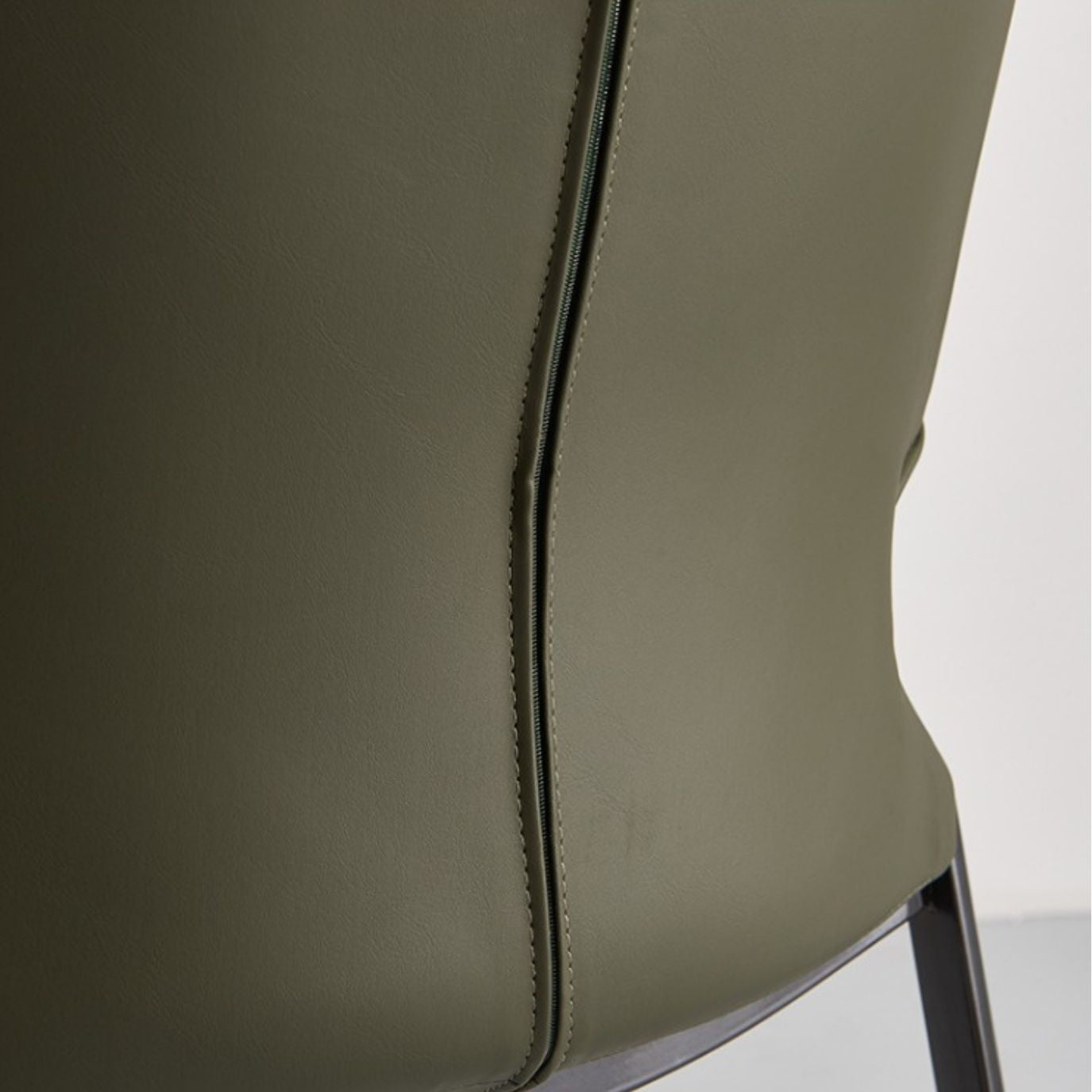 Light luxury metal backrest stool saddle leather dining chair